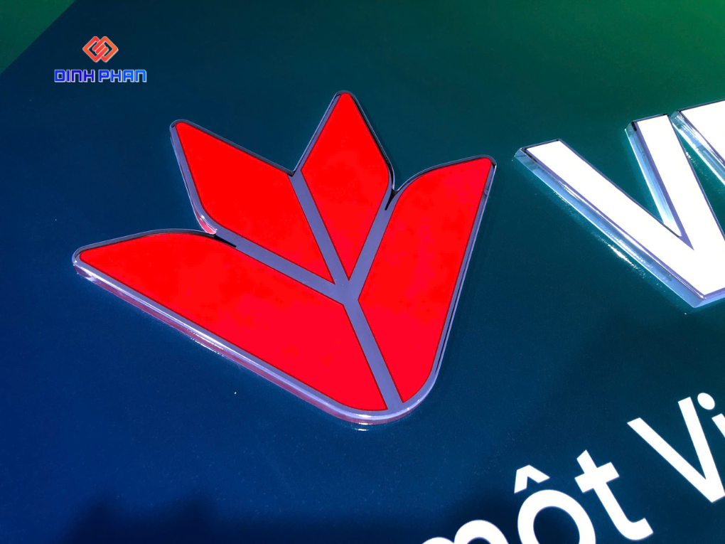 ma-crom-logo-vp-bank ma-crom-logo-vp-bank